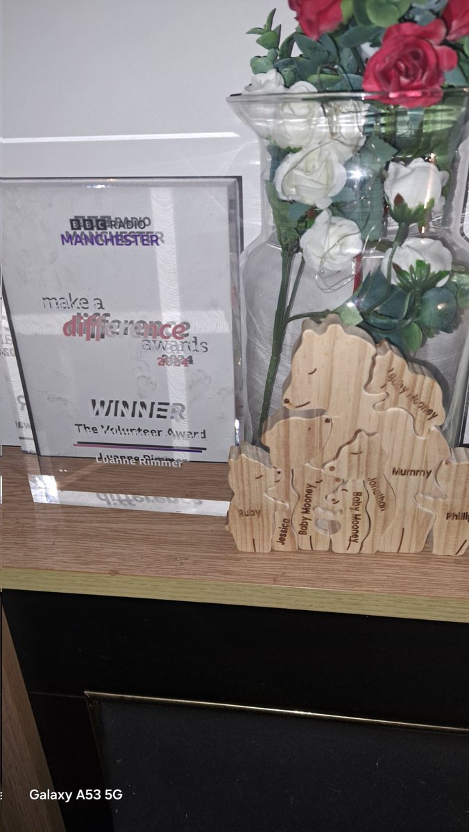 Hand Made With Love and Making Memories CIC tweet media