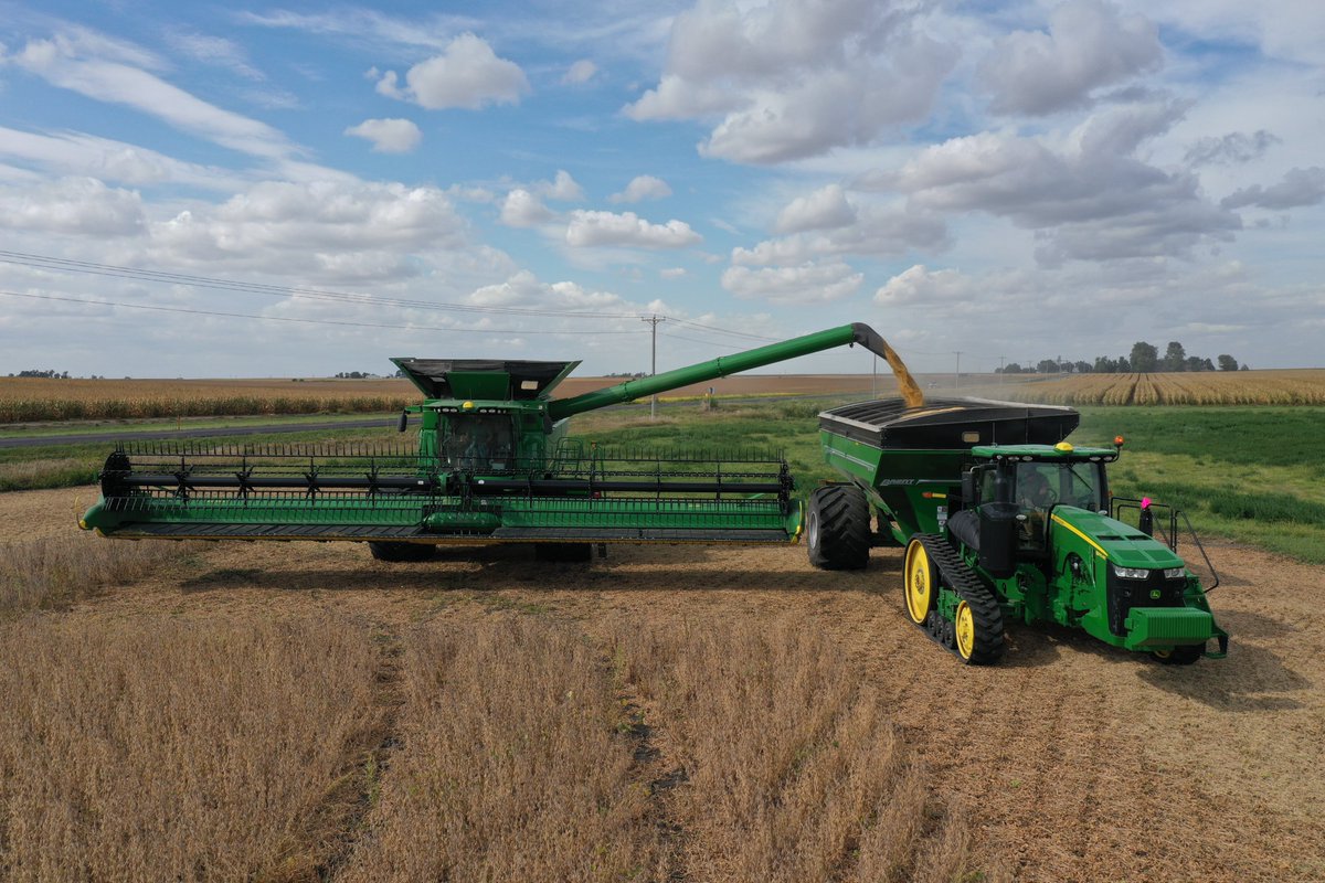 Harvest 2024 has begun at LongView Farms! Wishing all those involved in Ag a safe and efficient season. Stay tuned for more updates from the fields! #LongViewFarms #agriculture #harvest2024