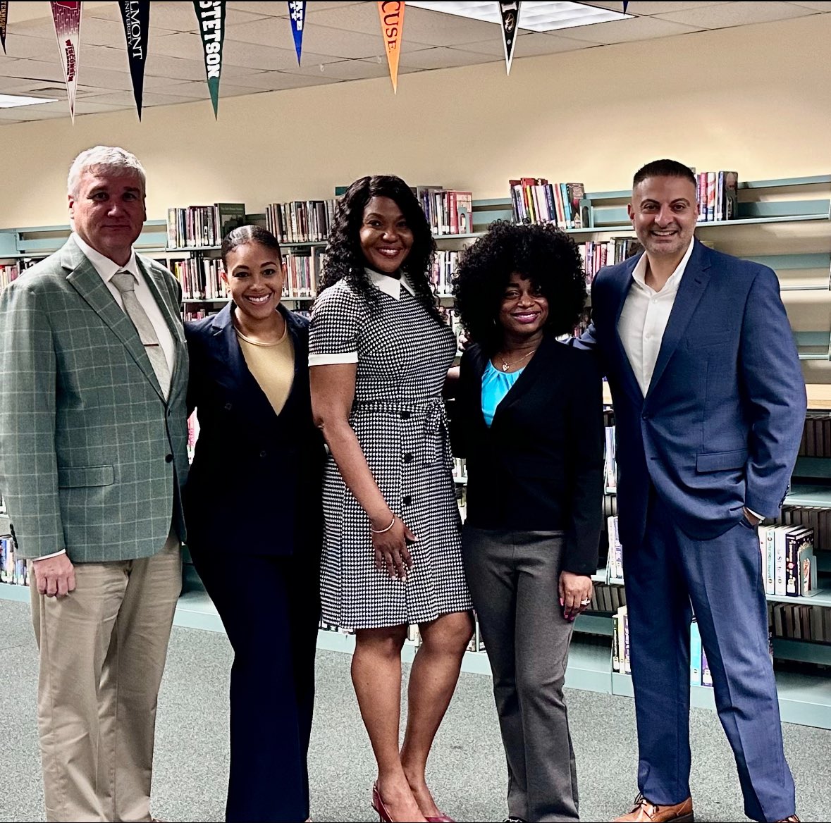 Jerelle Robinson-Owens (@jerelleowens) on Twitter photo Leading, learning, and growing with our 24-24 South Region Middle & High School AP Council members <a href="/Mr_P_WB/">Mr. P</a> <a href="/MrCainBroward/">Neal Cain</a> <a href="/BCPSLeadership/">BCPS Leadership</a> <a href="/BCPS_South/">BCPS South Regional Office</a> Leading, learning, and growing with our 24-24 South Region Middle & High School AP Council members <a href="/Mr_P_WB/">Mr. P</a> <a href="/MrCainBroward/">Neal Cain</a> <a href="/BCPSLeadership/">BCPS Leadership</a> <a href="/BCPS_South/">BCPS South Regional Office</a>