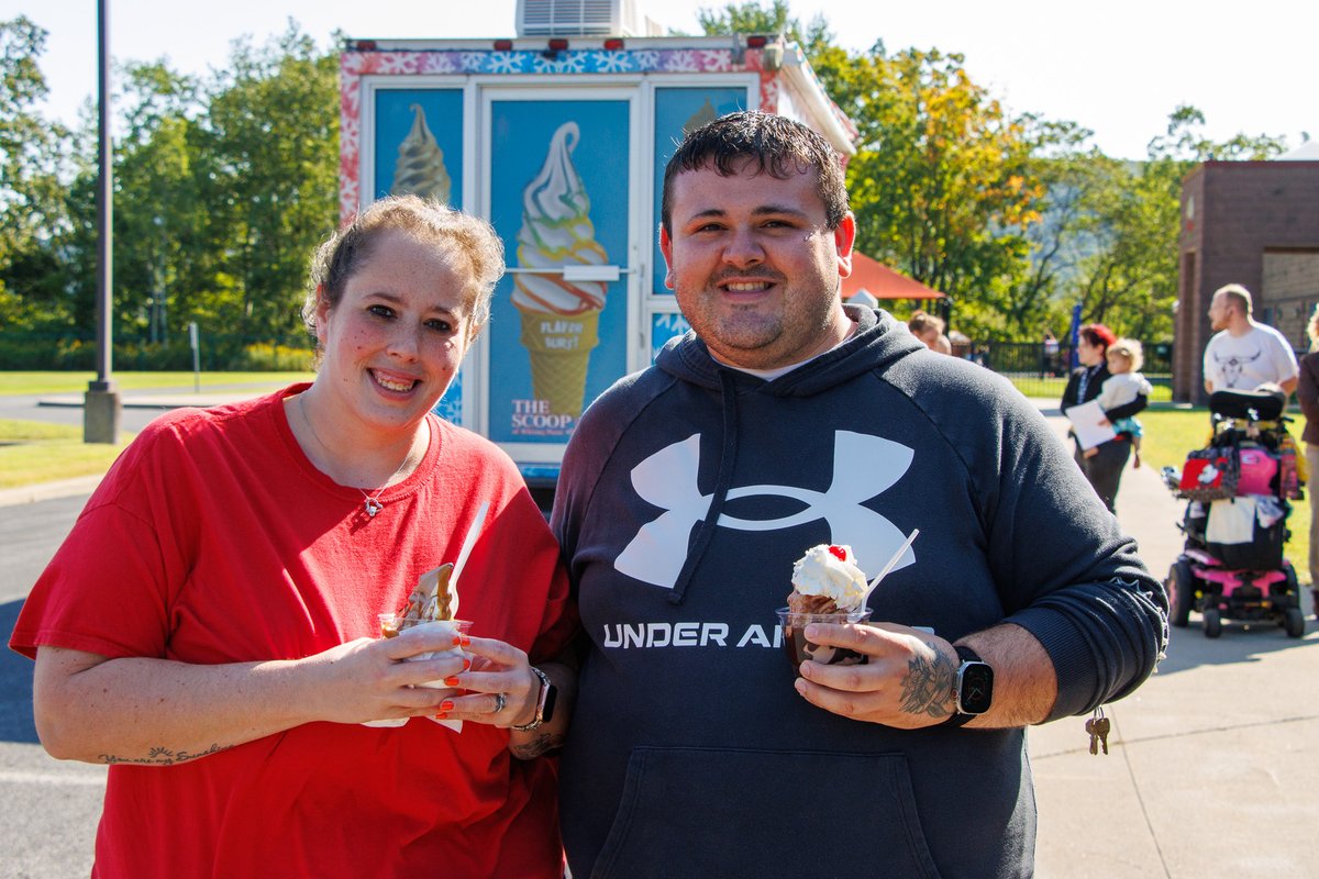 SpringbrookNY's tweet image. Springbrook celebrated Direct Support Professionals (DSPs) across the Oneonta, Sidney, Binghamton, and Norwich regions. DSPs were treated to delicious ice cream and coffee from The Scoop in Whitney Point, NY, and as a token of appreciation, each DSP received a gift card.