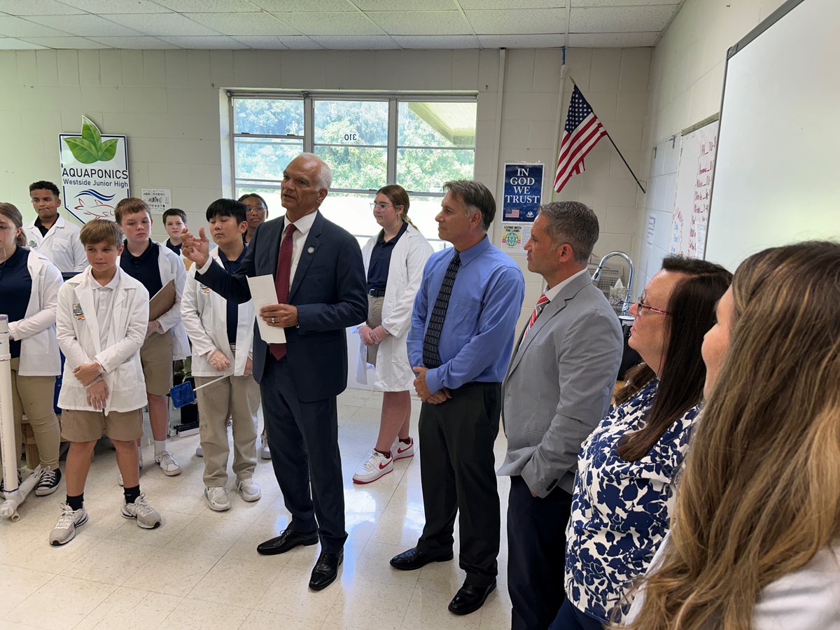 Louisiana BESE (@bese_la) on Twitter photo BESE and <a href="/doelouisiana/">LDOE</a> were at Westside Jr. High in Walker today to observe students managing their aquaponics lab, and to announce a $405K grant to launch the Greauxing STEM-Stewards aquaponics initiative! More: tinyurl.com/4k27fek5 <a href="/wsjhgators/">Westside Junior High</a> <a href="/Livingston_PPS/">LivingstonPPS</a> #STEM #laed BESE and <a href="/doelouisiana/">LDOE</a> were at Westside Jr. High in Walker today to observe students managing their aquaponics lab, and to announce a $405K grant to launch the Greauxing STEM-Stewards aquaponics initiative! More: tinyurl.com/4k27fek5 <a href="/wsjhgators/">Westside Junior High</a> <a href="/Livingston_PPS/">LivingstonPPS</a> #STEM #laed