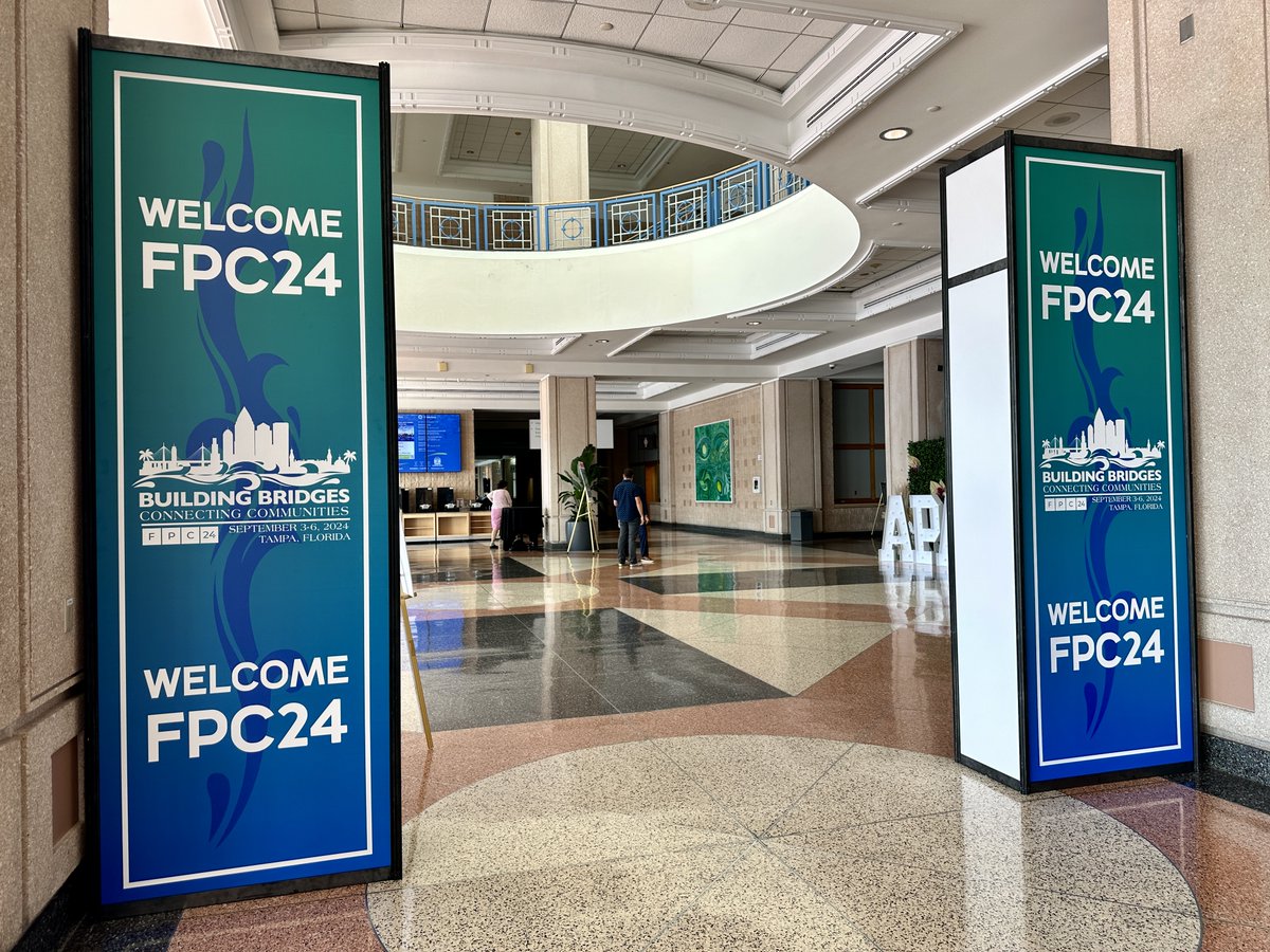 Tampa Convention Center tweet media