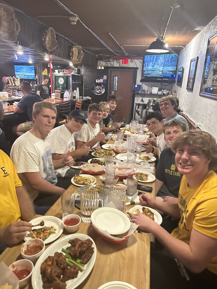 Some DL/OL binding time at Cantina’s tonight! #LTT