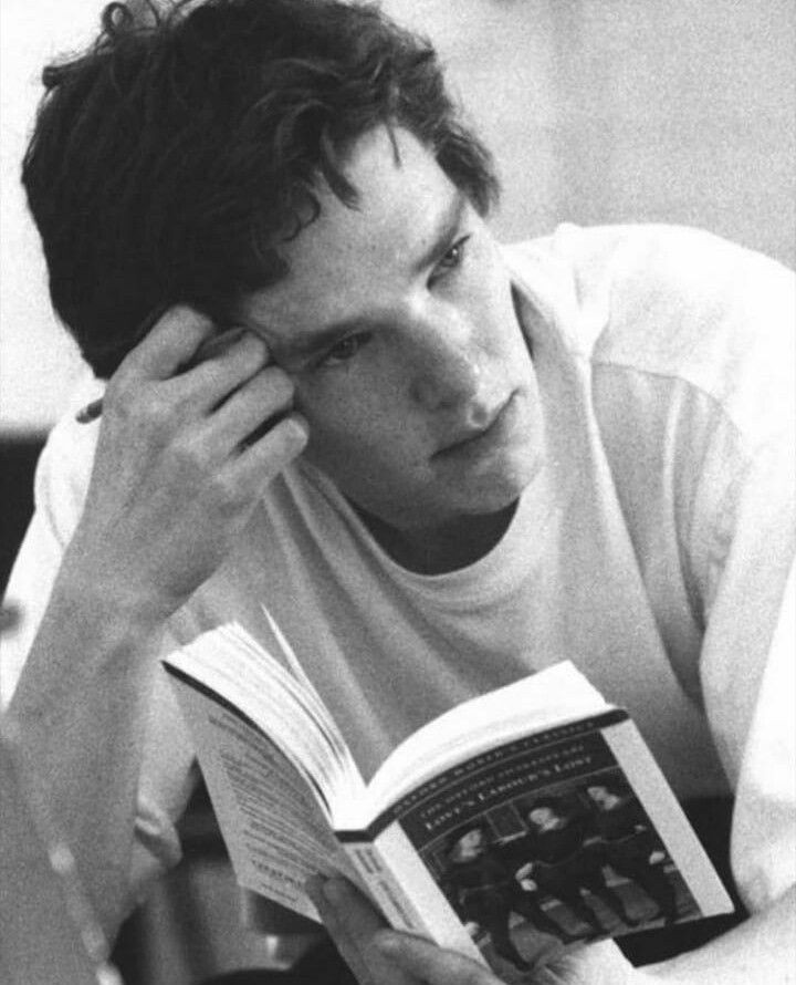 rottinggloom's tweet photo. Sometimes I forget about young Benedict Cumberbatch but then I remember Dr.Slippery #BenedictCumberbatch #whysohot https://t.co/2hM0R3gKGm