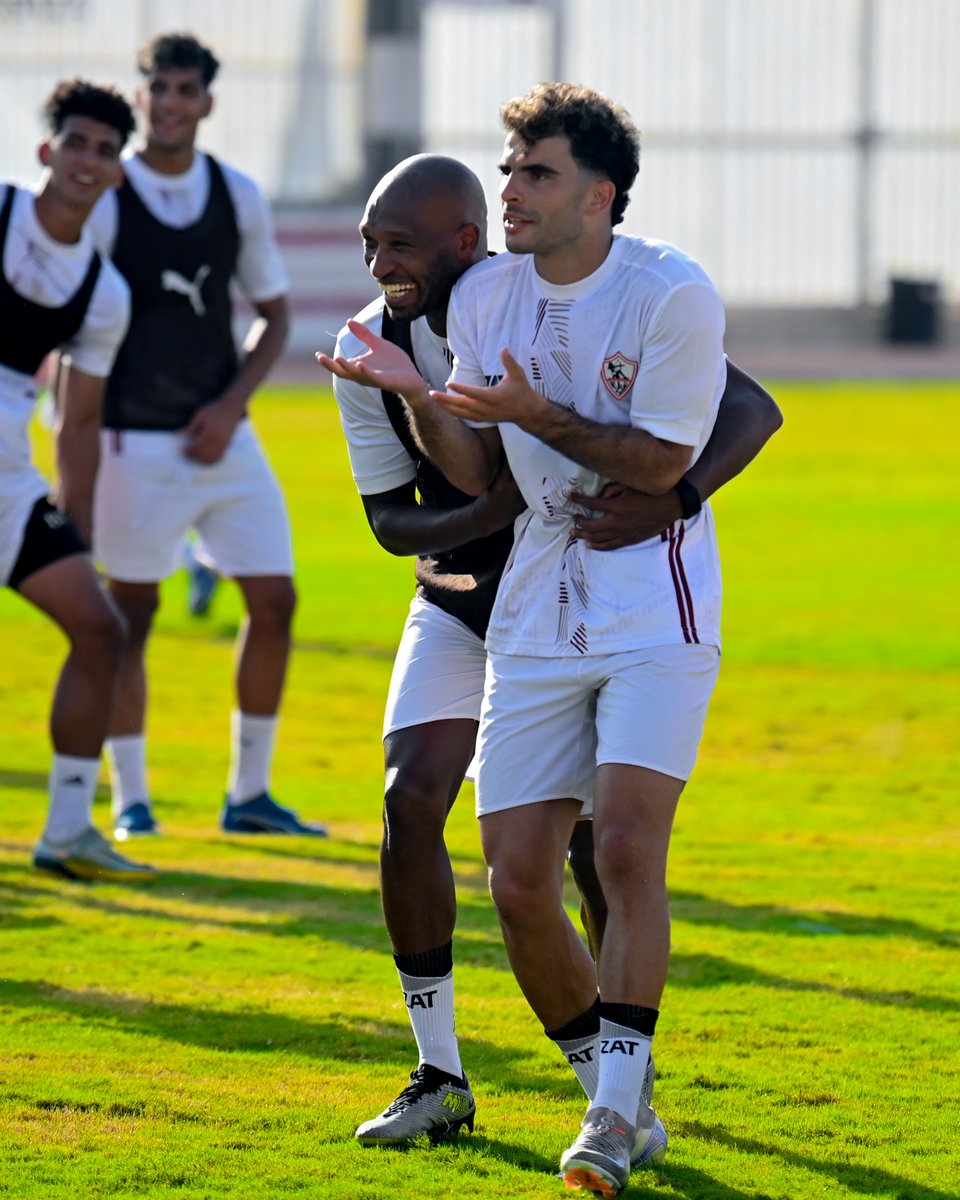جمال الأشياء في بساطتها وجمال الروح في عفويتها 🫂 🤩

#Zamalek⁩ | ⁦#MostTitledIn20C⁩ | ⁧#الزمالك_أولاً