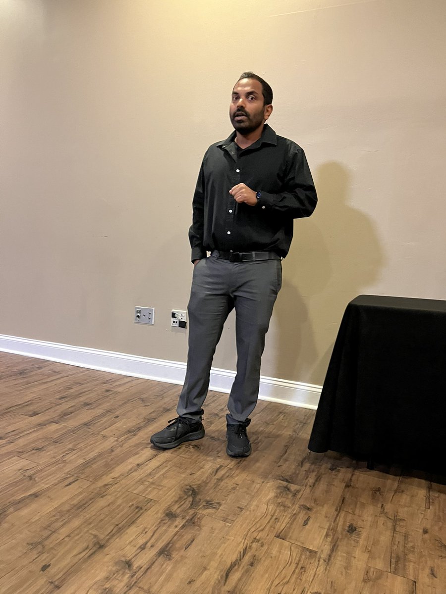 JenJT33's tweet image. UCF NASA MUREP Ss were treated to lab tours of the Machine, CATER, Detonation, Sound Wave, &amp;amp; chem labs! Presentations from the mentors, Dr. Vasu himself &amp;amp; Hypersonic Challenges were highlights of the very full day at UCF. Thank you @JustinUrso &amp;amp; team for everything! @MCPS_choice