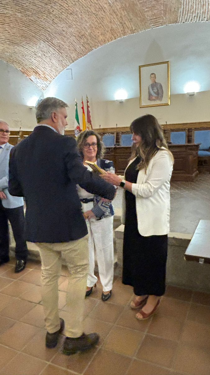 UEx Plasencia tweet media