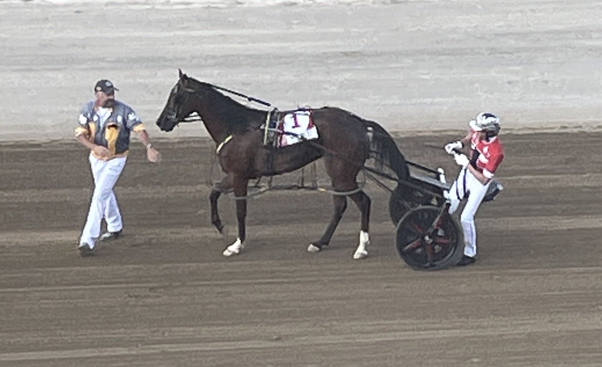 Well that didn’t last long….new world record for My Girl EJ and Dexter Dunn in 1:49.1 in the 2nd Jugette Elim.