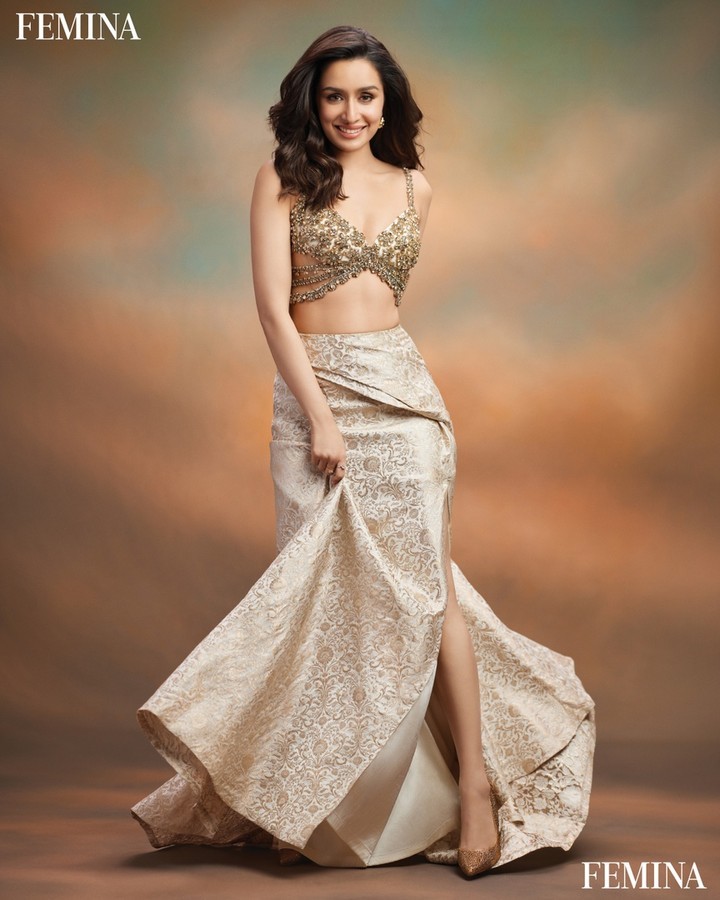 GXyk-xIXgAAIfT5?format=jpg&name=900x900