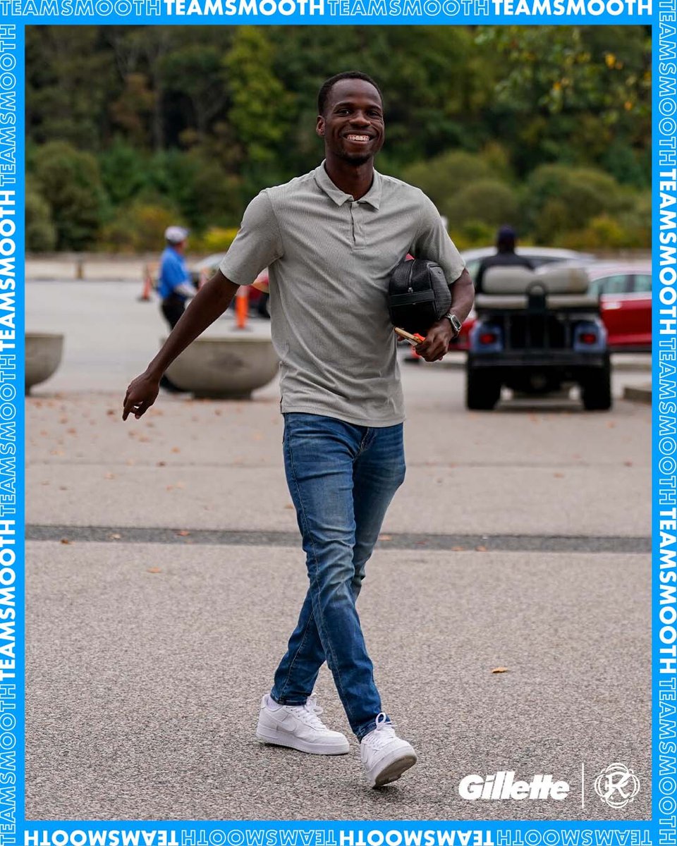 NERevolution's tweet image. They're here 🔵🔴

#TeamSmooth · @Gillette