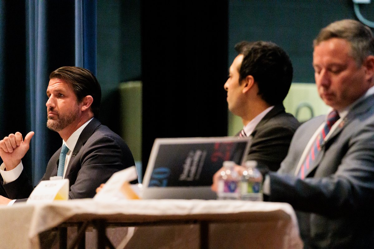 Last night I was at a candidates forum in Prince William Count. VA7 is competitive and might play a role in control of congress. The policy positions were pretty standard when it comes to R’s and D’s. A few things stood out: (📸<a href="/sathumanPEIC/">Shaban Athuman</a> )