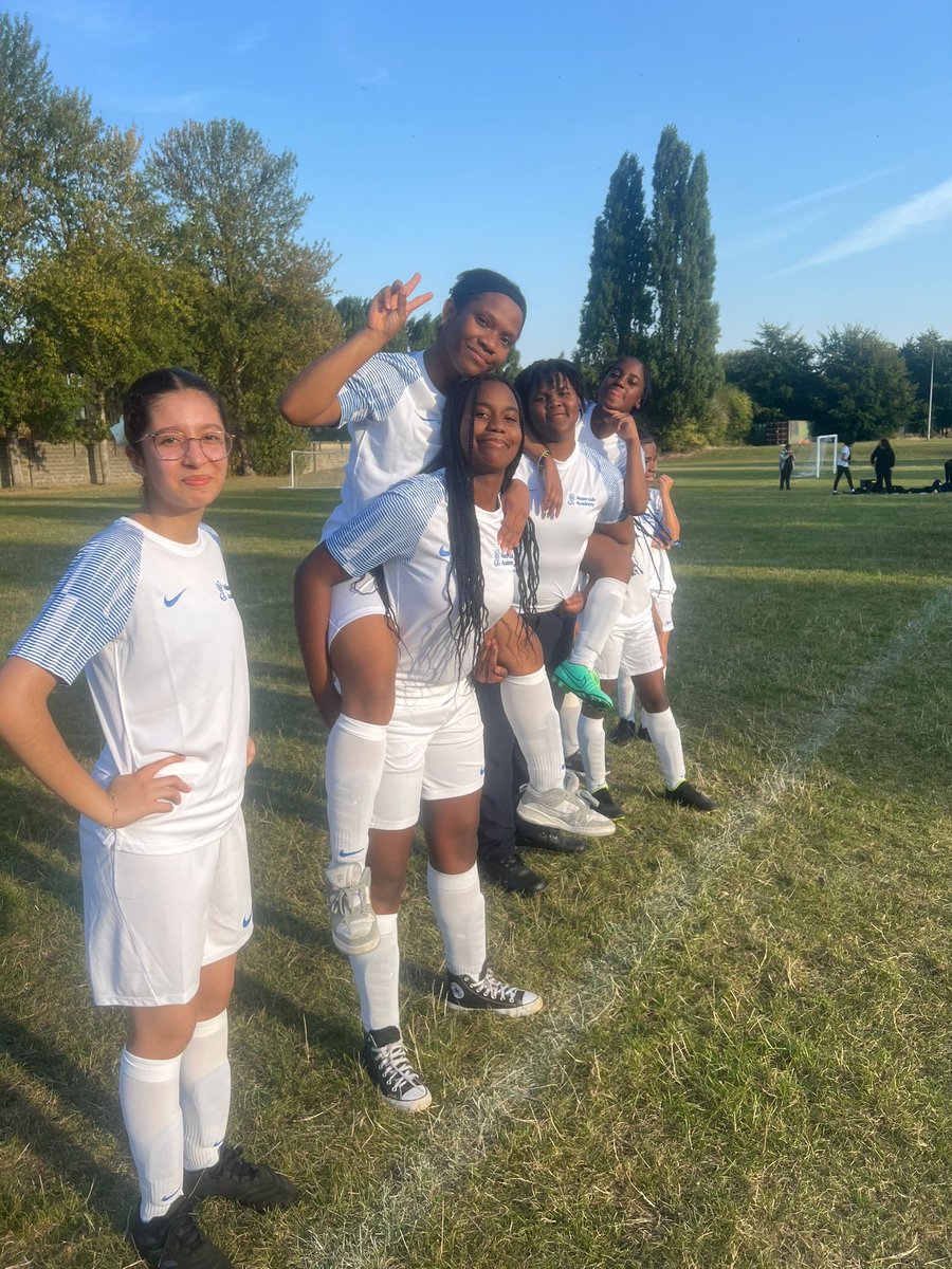 The girls have been celebrating their fantastic 3-2 win on penalties! They are now into the second round of the ESFA cup! A great result - well done girls! 👏🏻