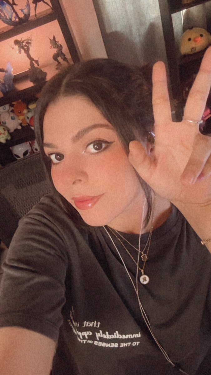 En vivo❤️ extensible día 6 wowers 
twitch.tv/soyren