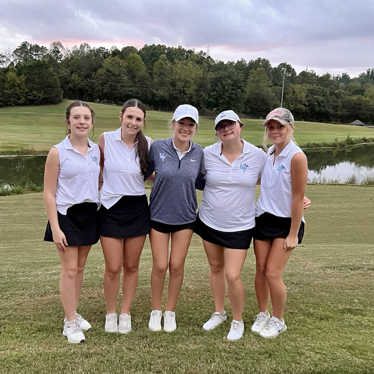 HVAGolf's tweet image. Great match yesterday honoring our Seniors! Congrats to Rylee Shaffer, Conner Adkisson & Bronson Herald for their last regular season match @Avalon_Golf and first win and lowest score of the season for Hunter Mousa. @HVAAthletics @HVAAC
