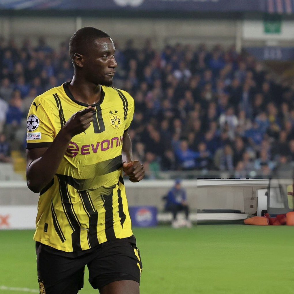 Guirassy_19's tweet photo. Very good start in this special competition 👍🏿 Keep up the team spirit. Thanks to the fans for the support 🔥 Very happy for my 1st goal with @bvb09 ⚫️🟡
#alhamdulillah https://t.co/F5nLS9GfGU