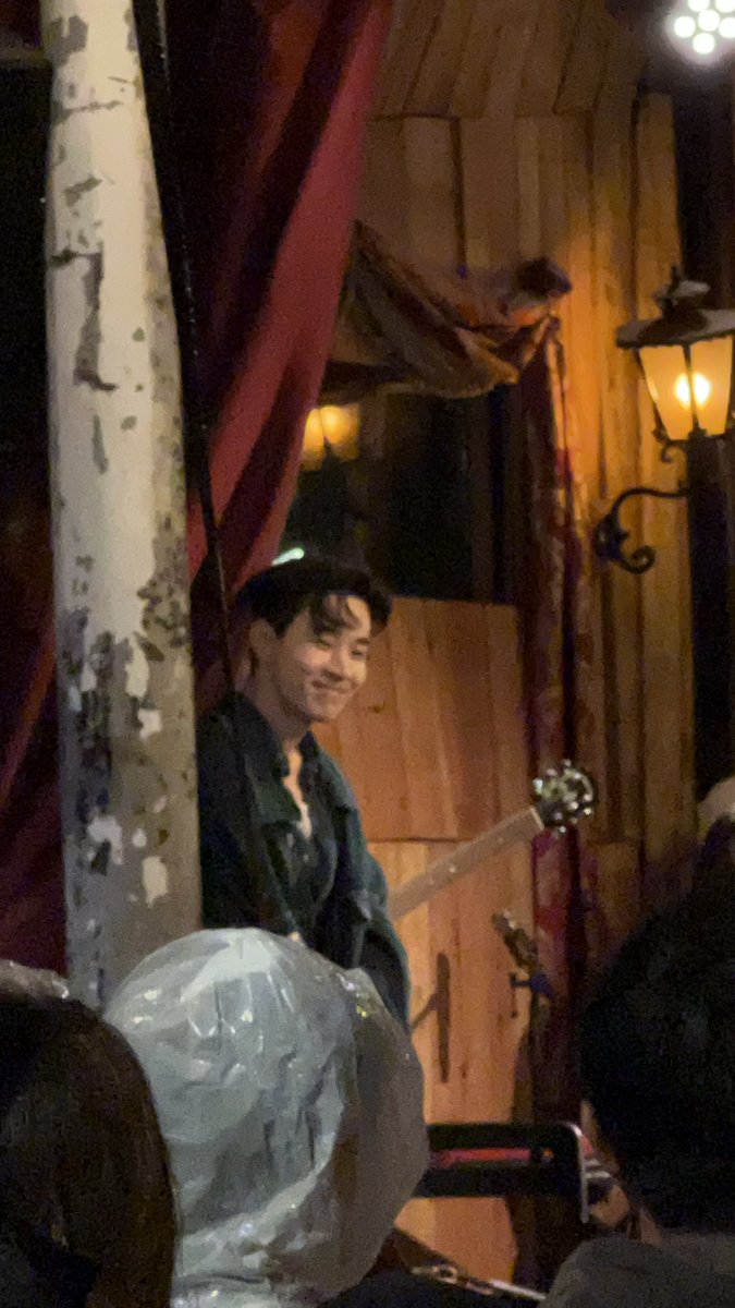 HLGlobalStrings's tweet photo. 20240916 - More fancams.
Cr. @Nam_Ahn_
Thank you for sharing 🙏🥰
They're filming a music reality show,
#IAmaSinger #나라는가수
Premiere on November 2nd at 10.35 PM (KST) on KBS2TV.
#HenryLau #헨리
#Ateez #Hongjoong #Sohyang #Zairo #Suzy #GansWoanders #Munich #Germany https://t.co/KKmVrhxLti