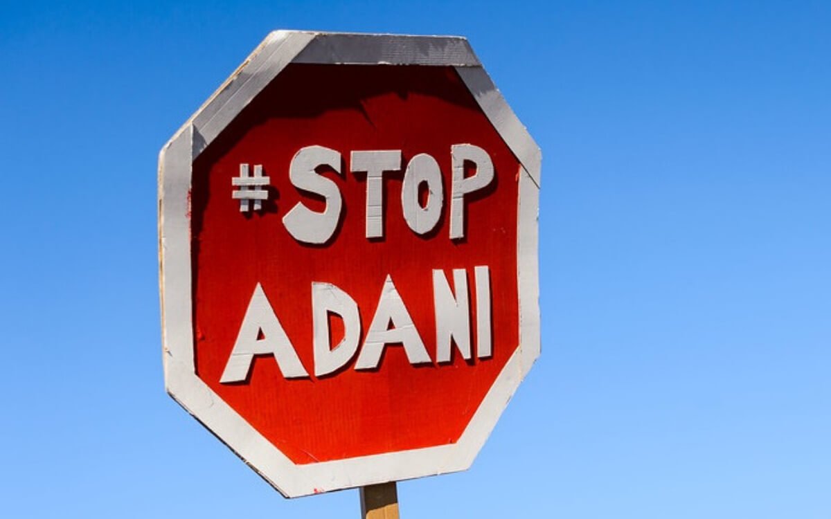 RealOmtatah's tweet image. Kenyans,

The whole reason I have dedicated 90% of my time to this Adani deal scam is that the case is currently in court.

And Adani is known to bribe its way through scam deals.

The moment we go silent even for a second, our airport will be gone!

The more you and I make noise…