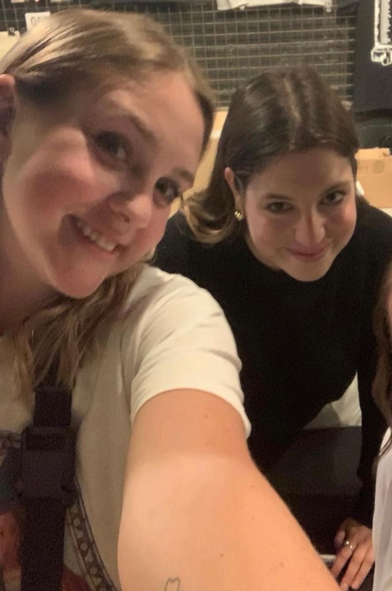shelbysbelby's tweet image. grace enger and rosie my fav obsessions