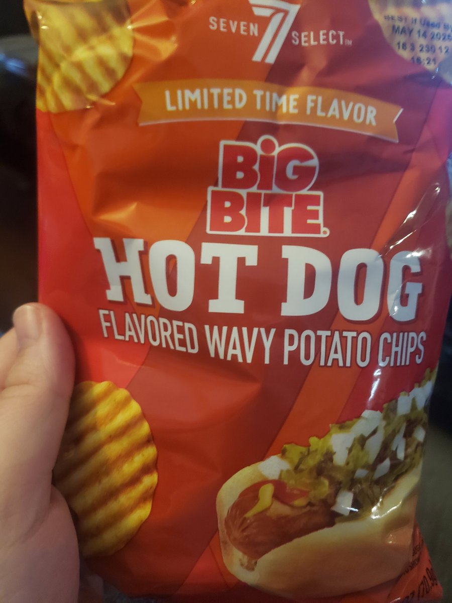 WGTabletop's tweet photo. I feel ALIVE #SnackHunter https://t.co/fk9go3UAyN