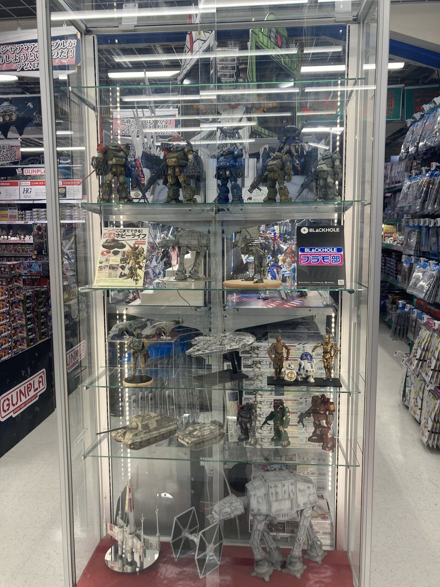 お知らせです！ プロモデラーの #桜井信之 氏の作品を当店に展示させて