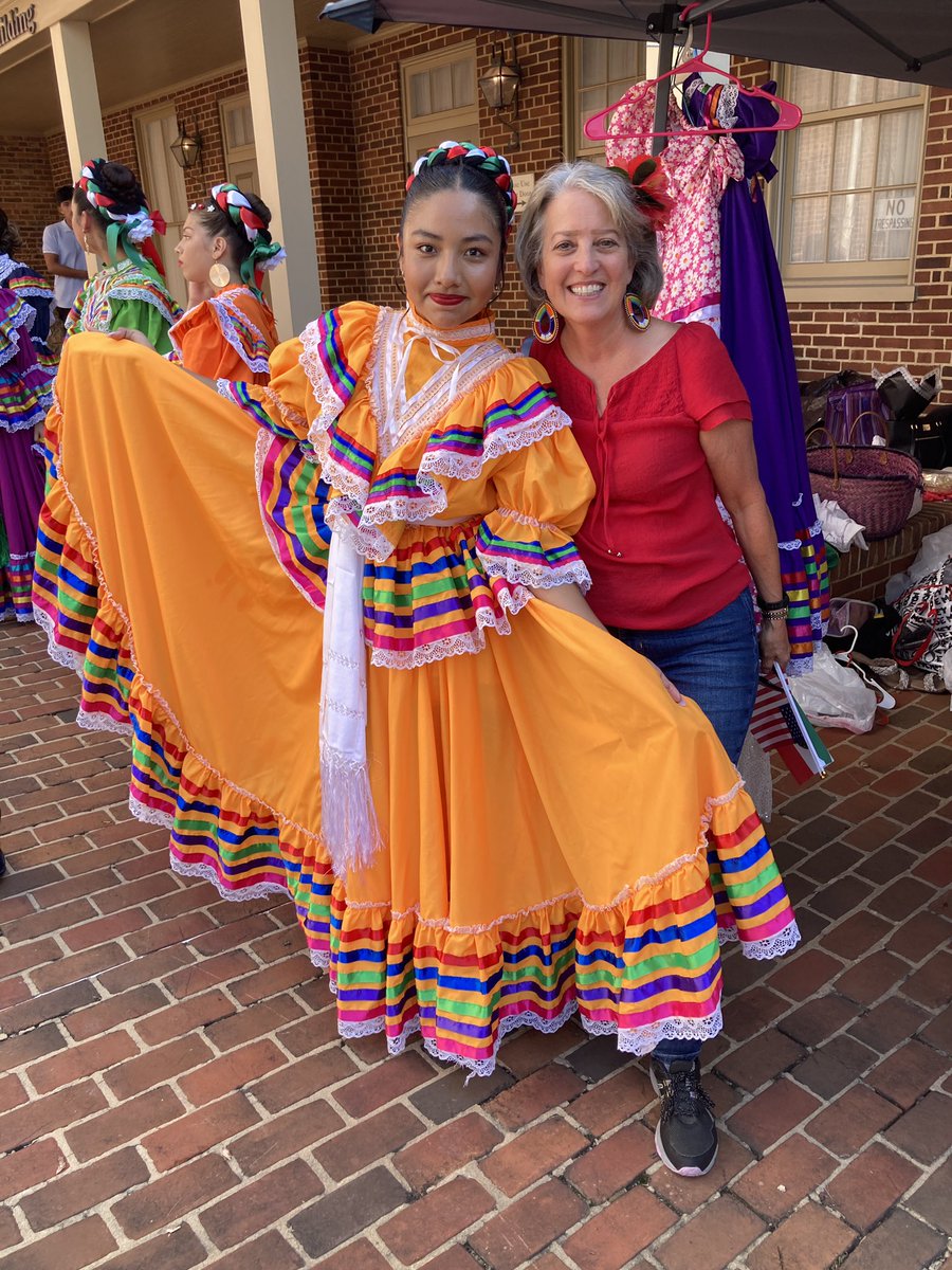 Lisa Knick tweet media