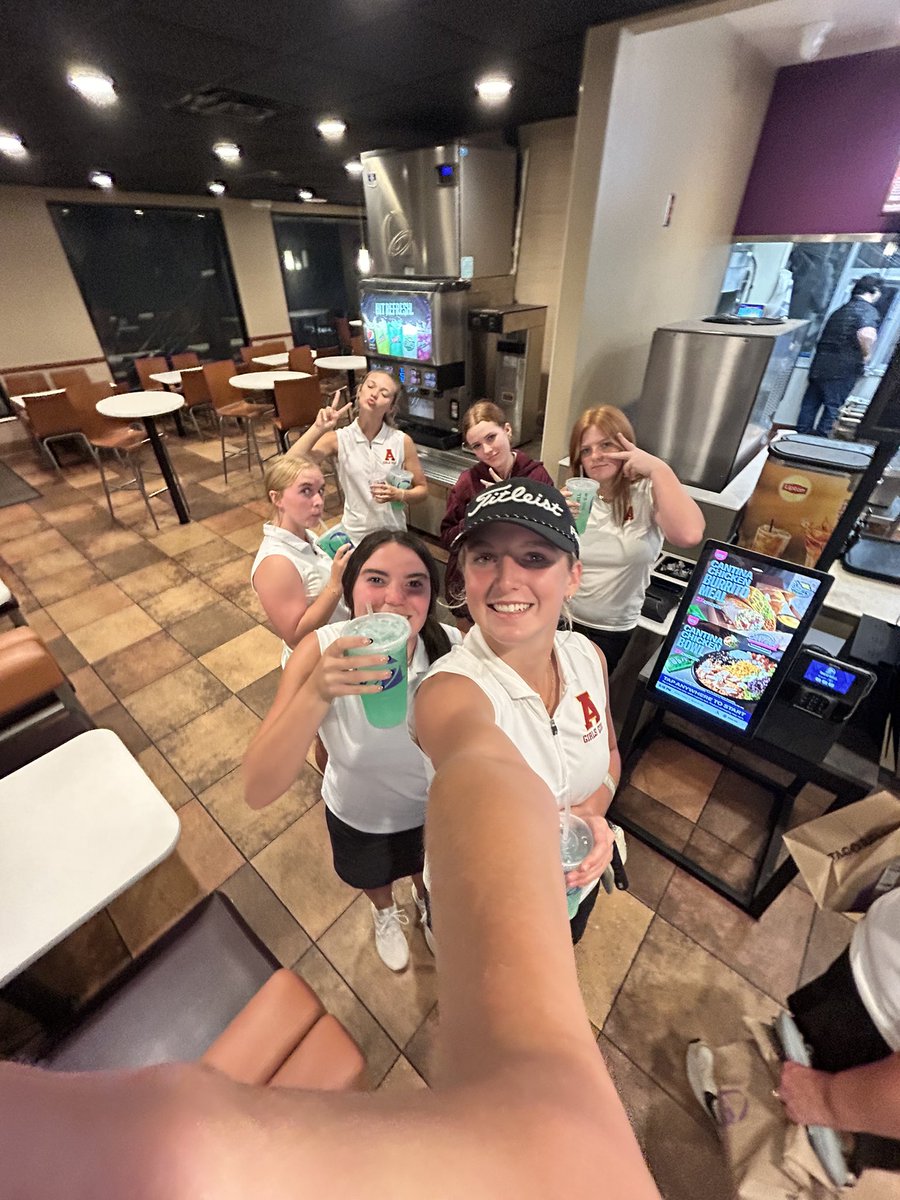 AMHS Golf (@alexandria_golf) on Twitter photo One last Taco Bell run with our seniors😔🥹☹️😢 we have enjoyed bonding with our seniors over food and sometimes golf.. <a href="/avan_mcfall/">Avan McFall</a> <a href="/rylie_kellams/">Rylie Kellams</a> <a href="/harpe_lily/">Lily Harpe</a> One last Taco Bell run with our seniors😔🥹☹️😢 we have enjoyed bonding with our seniors over food and sometimes golf.. <a href="/avan_mcfall/">Avan McFall</a> <a href="/rylie_kellams/">Rylie Kellams</a> <a href="/harpe_lily/">Lily Harpe</a>