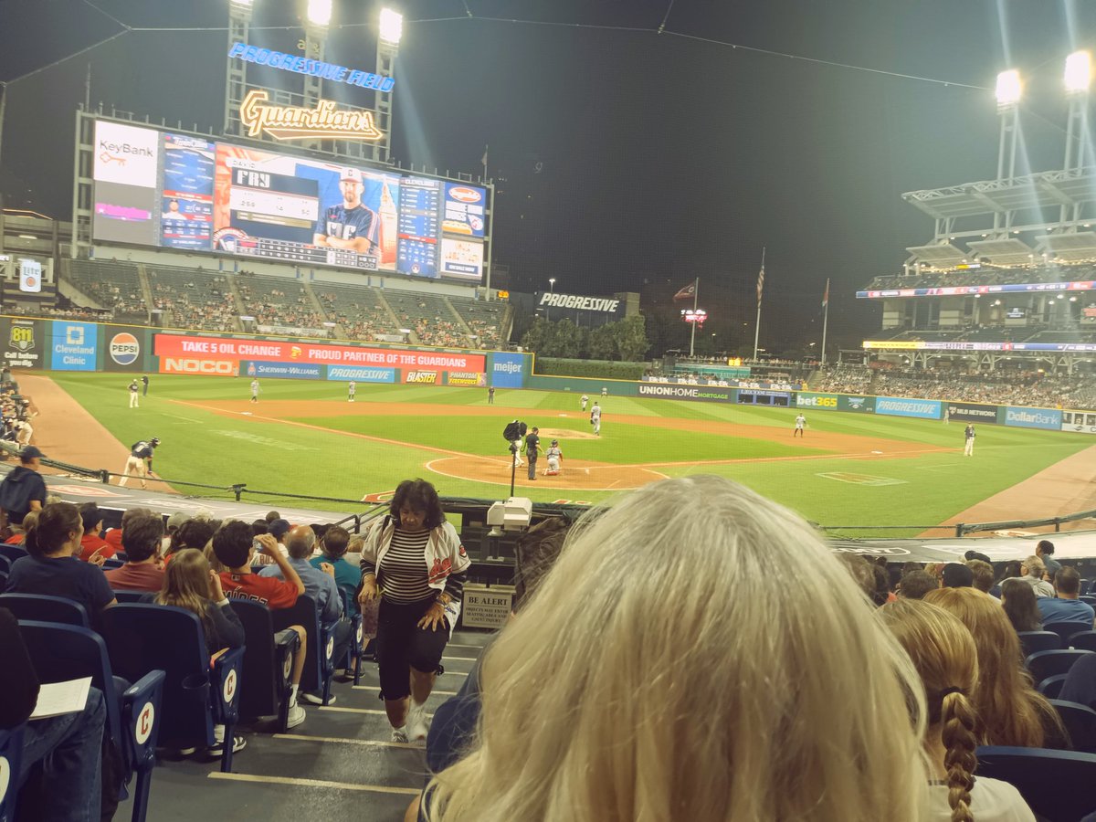 No lie Kenny....this where I'm sitting when Naylor went yard..