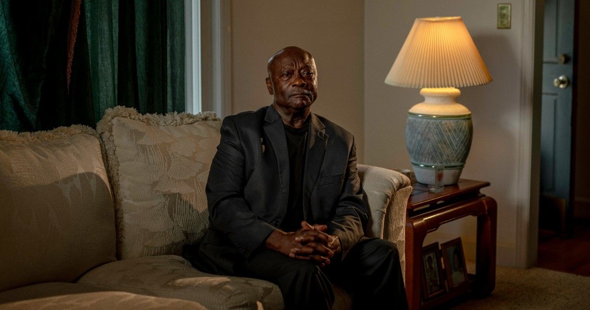 Driving people to poverty for trying to stay alive is the sign of a broken system. #medicaldebt

When he couldn't pay for cancer treatment, the hospital sued buff.ly/4e4NYPE by <a href="/gmorgenson/">gretchen morgenson</a> via @nbcnews CC: <a href="/PtRightsAdvoc/">PatientRightsAdvocate.org</a> <a href="/HaroldDMiller/">Harold Miller</a> <a href="/edboltz/">Edward C Boltz</a> <a href="/SaraJSGreene/">Dr. Sara Sternberg Greene</a> <a href="/BarakRichman/">Barak Richman</a>