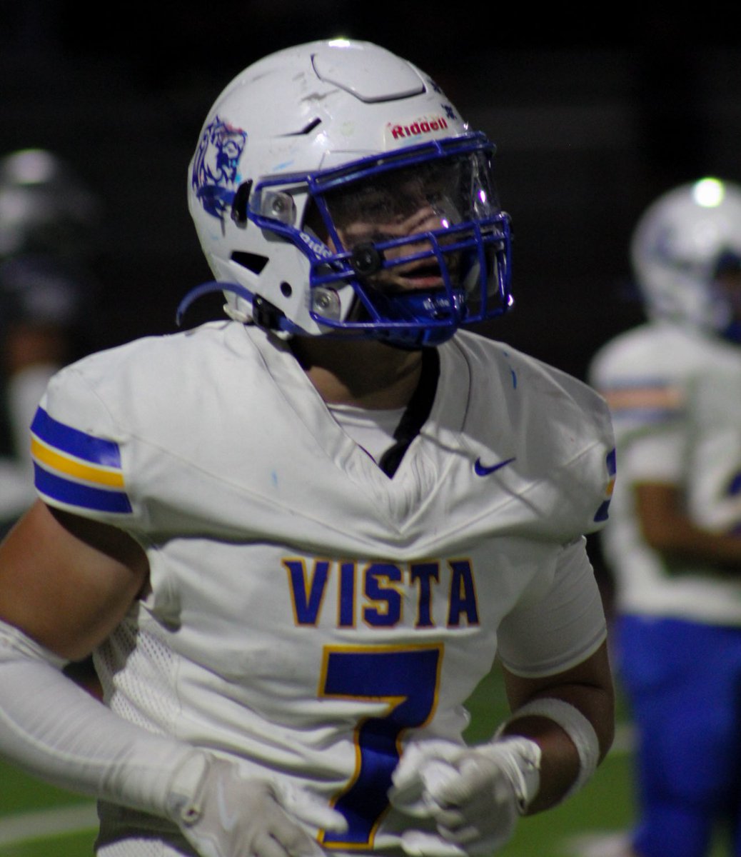 sierravistafb's tweet photo. How would you feel after a 95 yard interception returned for a Tuddy?!?!🤣💪🏽
@DevinGregg17 
Shoutout to @Wowwee47 for the assist!! https://t.co/f0L1uzK1FU