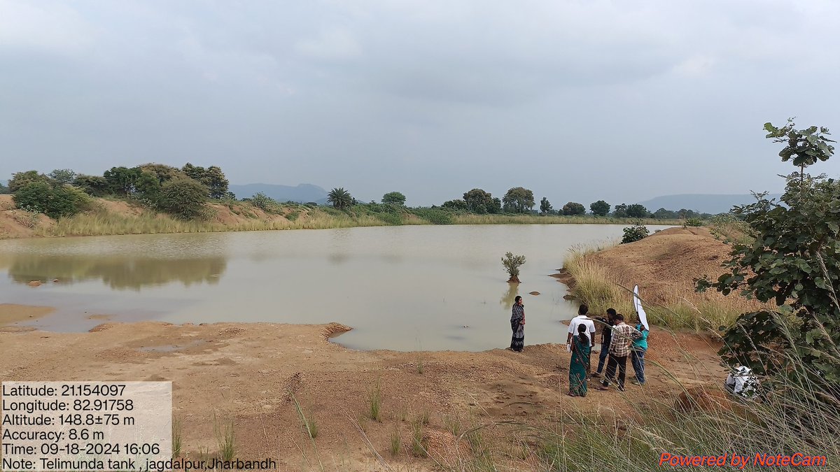 DebendraNegi's tweet photo. Women Mate shared her experience of  water scarcity and distress migration issues before migration project and changes of live of people and ecology after migration project under MGNREGA. Now Jagdalpur GP is water sufficient GP of Jharbandh Block of Bargarh District. https://t.co/RjUamXrTju