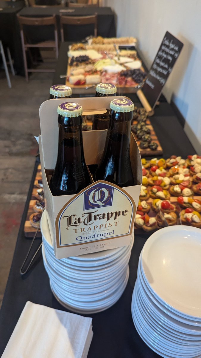 harryj1221's tweet photo. Shout out to @UpdraftPlus for the great British food, and the LaTrappe Trappist! #wcus #updraftplus https://t.co/6MBHuvZuAk