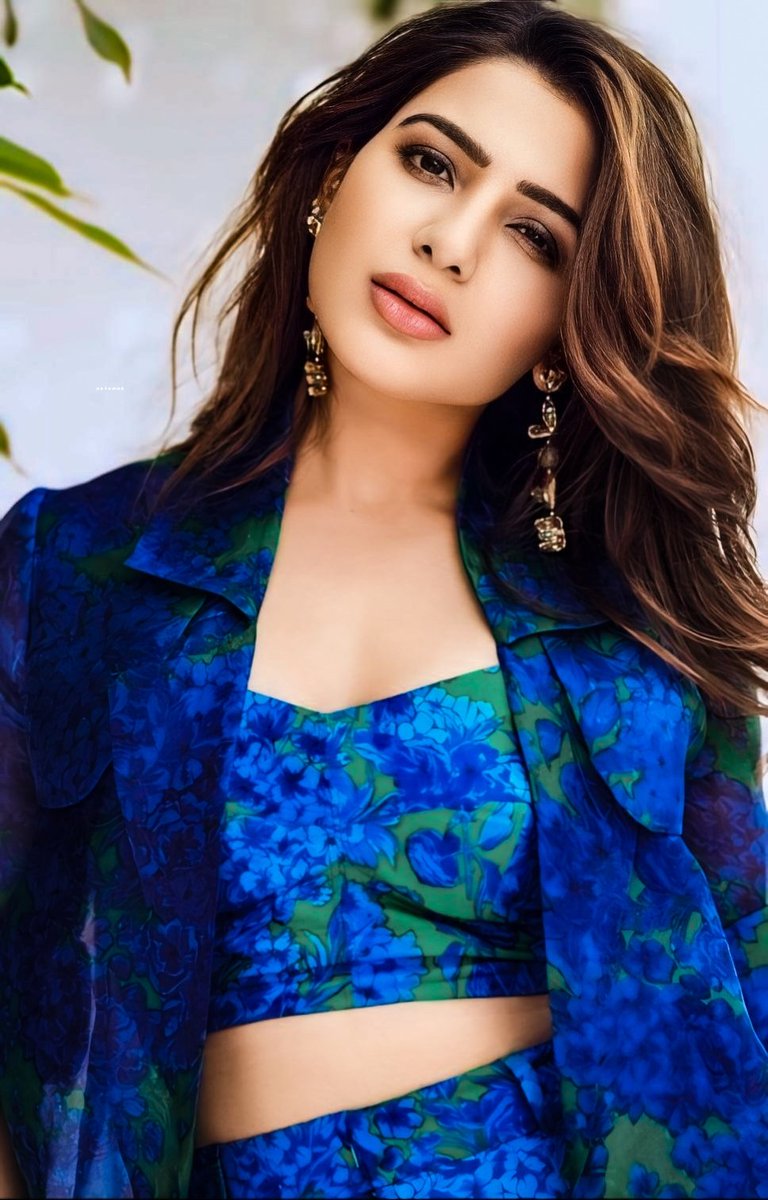 lifeansuman's tweet photo. Daily Dose Of Queen Sam - Day 1
         
        💙🤌 Good Morning #Samantha https://t.co/w8gzDVQJfj