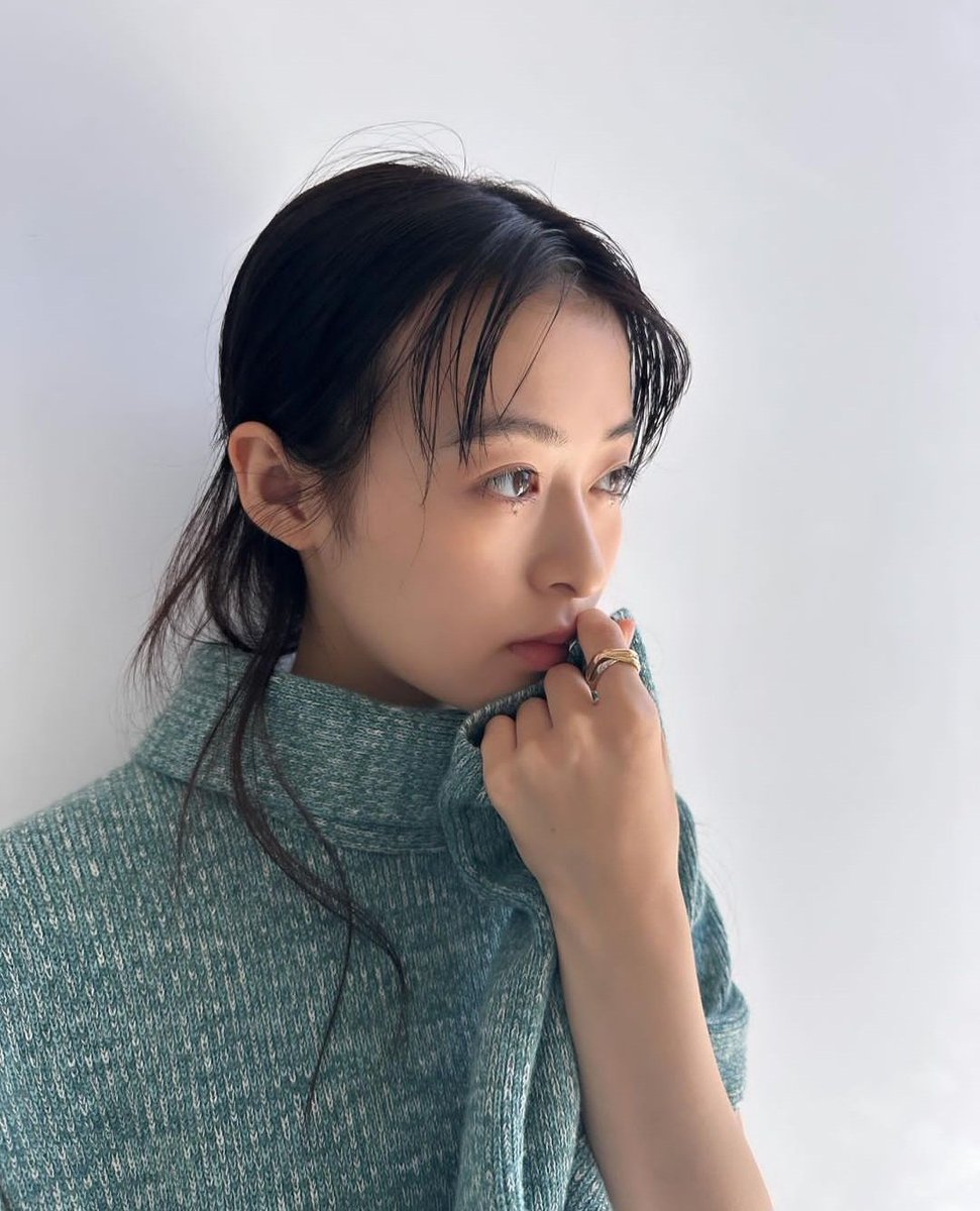 aoto_7mori's tweet photo. オフショットありがとー！！！
前髪分けてるのも可愛いね😁
#森七菜 https://t.co/t38DiHYKRs
