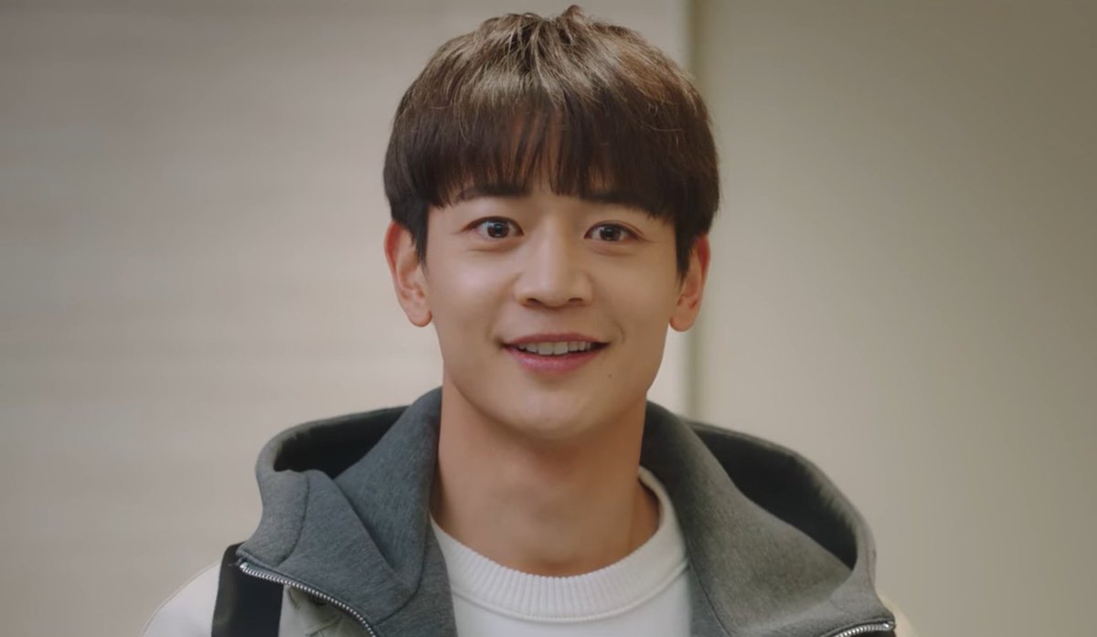 iyeoubix's tweet photo. The way Taepyeong looks at Mirae 🤍

— #RomanceInTheHouse (2024). https://t.co/ZmiKTkzIO2