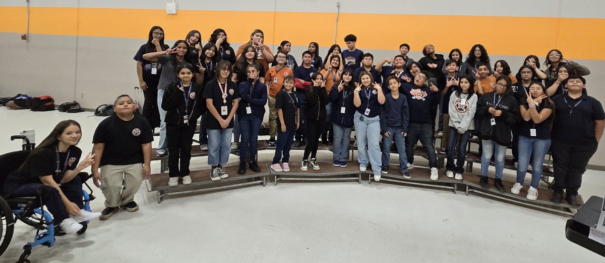 L. Perez-Lozano tweet media