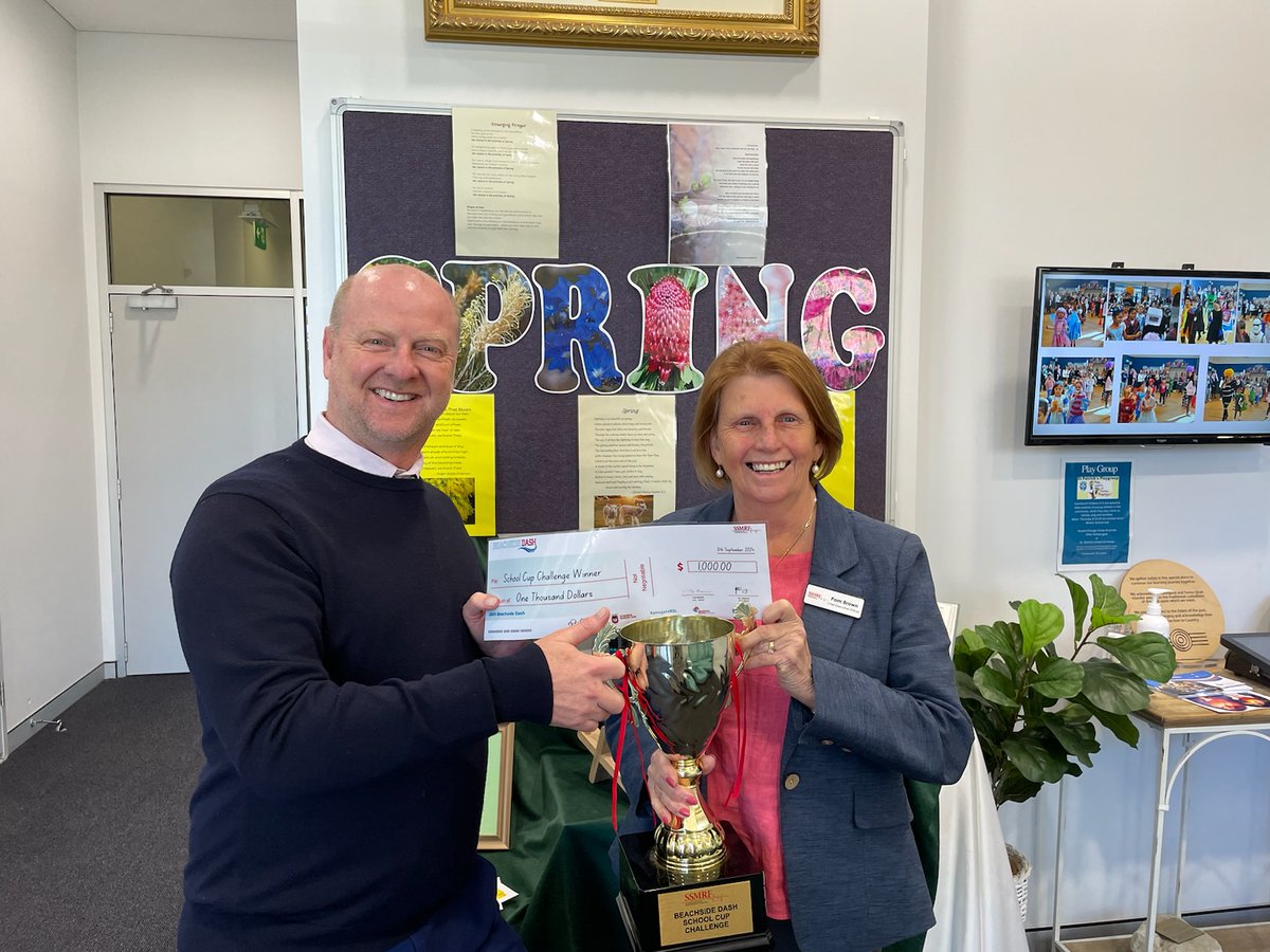 Congratulations to St Patrick's Catholic Primary School Kogarah, for winning the 2024 Beachside Dash School Cup Challenge! SSMRF CEO Pamela Brown proudly presented a $1,000 cheque to Assistant Principal Dave McConachie. #BeachsideDash #MedicalResearch  #SchoolCupChallenge