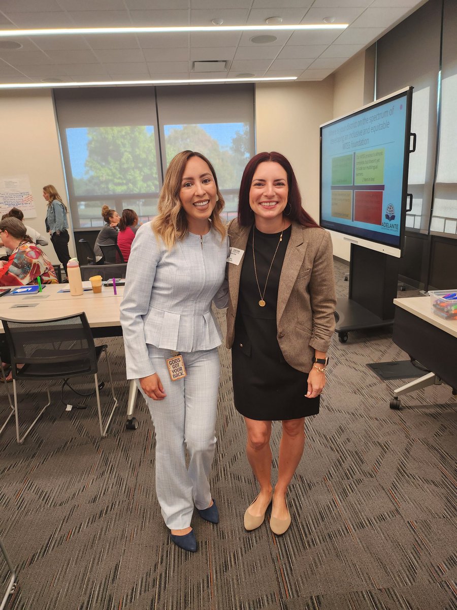 MrsJimenez03's tweet image. A productive morning of PD led by Muriel and Amy from @GrupoAdelante. Learning and networking at the @IL_Resource_Ctr Bilingual Conference in the afternoon. Ended the evening with @b_magana3 presenting to @AddisonSD4 's Board of Eduaction. #bestdayever
