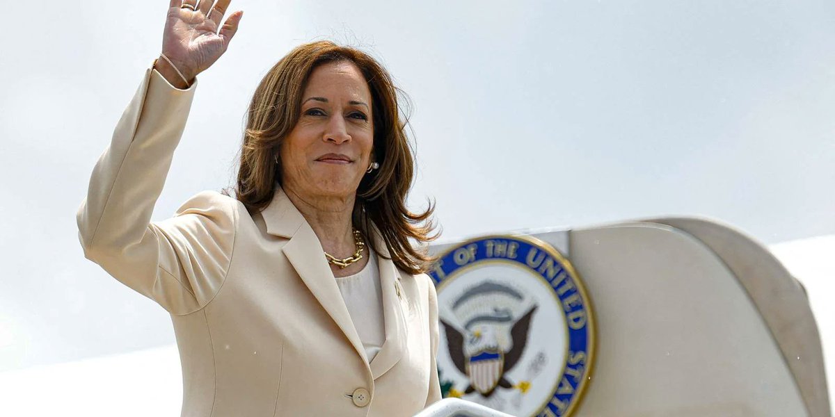 Auscast Network (@auscastnetwork) on Twitter photo Harris could shape global politics in big ways. Will she follow Biden’s lead? 🌍 #ForeignPolicy #KamalaHarris
<a href="/TheFocus_SAGE/">THE FOCUS PODCAST 🎧</a>
-> bit.ly/3XwrBf9 Harris could shape global politics in big ways. Will she follow Biden’s lead? 🌍 #ForeignPolicy #KamalaHarris
<a href="/TheFocus_SAGE/">THE FOCUS PODCAST 🎧</a>
-> bit.ly/3XwrBf9