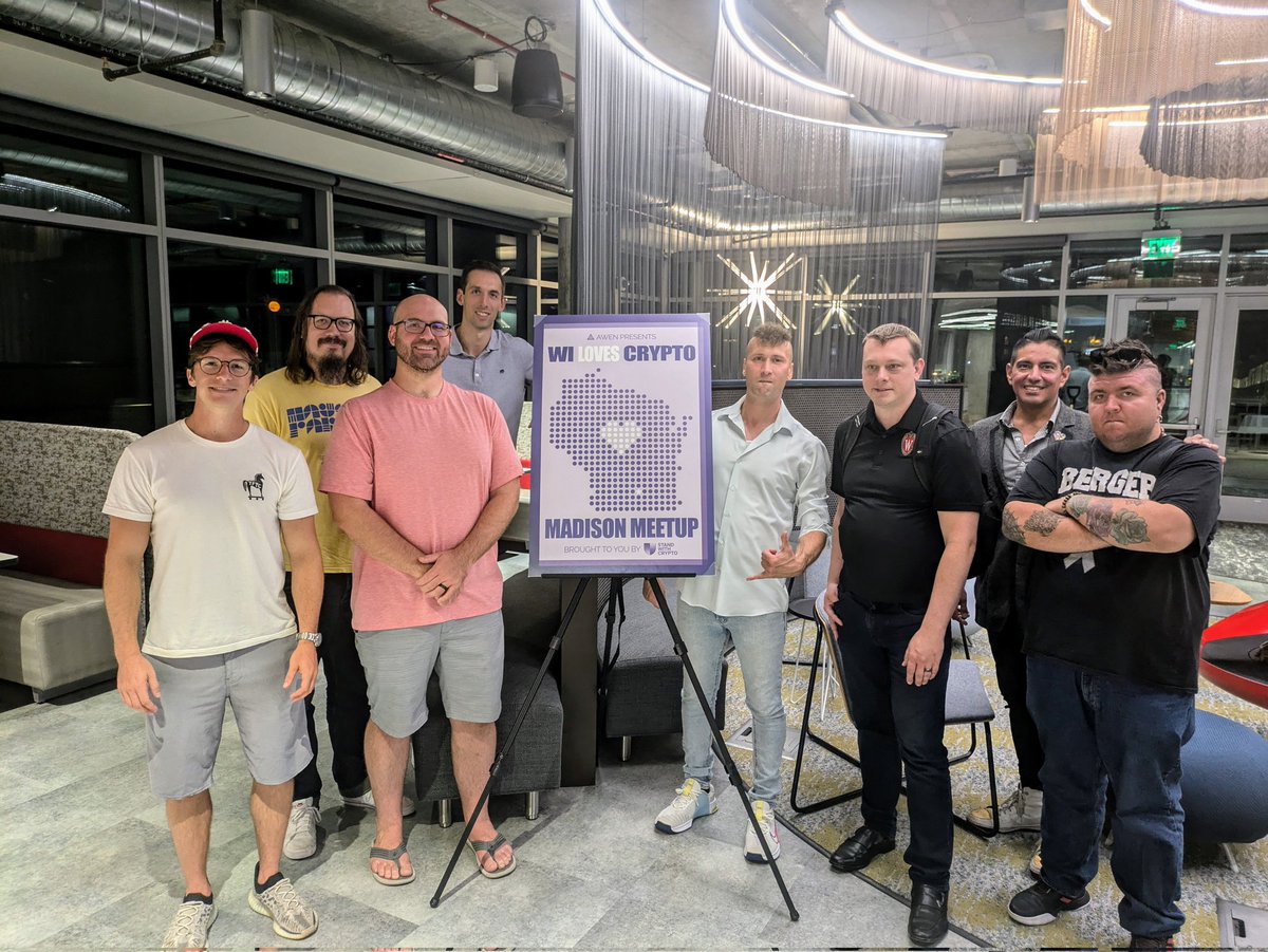 awen_online's tweet image. Tonight was a very successful Madison Crypto Meetup at @StartingBlockM thanks to @standwithcrypto 🪄✨

Madison is Wisconsin's Capitol and is the place where state legislation will be affected. It's a very strategic place for the future of Wisconsin crypto policy. ⚖️

It turns…