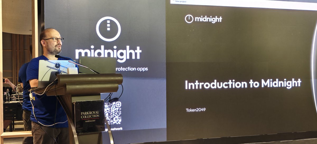 <a href="/hielo777/">hielo777</a> kicking off the <a href="/MidnightNtwrk/">Midnight</a> technical workshop at <a href="/token2049/">TOKEN2049</a> #token2049
