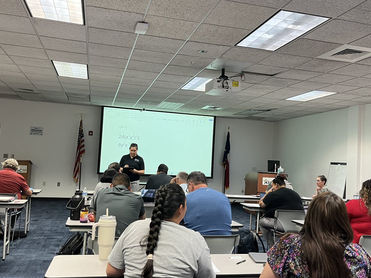 fanchen2007's tweet image. Today, our @EPCCmath faculty @IvettteC, Sandra, Edith, and I provided HB 5 training to our local high school math teachers at Region 19. I was having a lot of fun showing them #explodingdots &amp;amp;how to help students making connections between prior knowledge and new concepts.