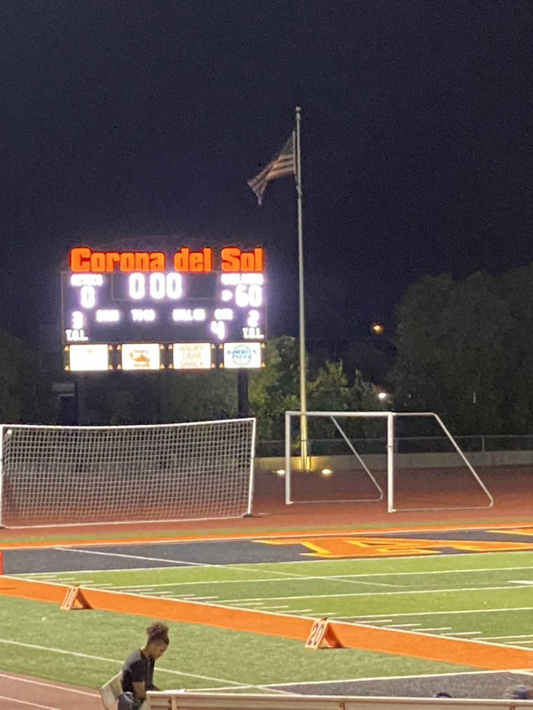 chandler_wolves's tweet image. Freshman with the WIN!! 
#WeUpNext🐺🏈🔵⚫️