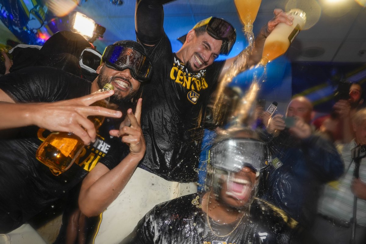 Brewers's tweet photo. Nobody on the outside believed in us and look at us now ‼️

#Undaunted https://t.co/EST2XbDtnn