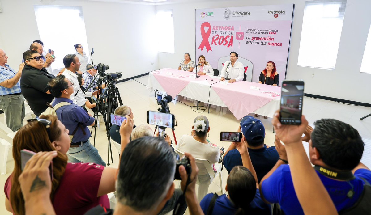 carlospenaortiz's tweet photo. Hoy en rueda de prensa iniciamos la Campaña de Concientización del Cáncer de Mama 2024 “Reynosa se pinta Rosa” 🎀

Invitamos a todas las mujeres a unirse a esta campaña, que busca crear conciencia sobre la importancia de la detección temprana. 

A través del @DIF_Reynosatm , pueden realizarse sus revisiones y mamografías de manera gratuita. ¡Tu salud es prioridad, no lo dejes pasar!

#ReynosaImprable💪