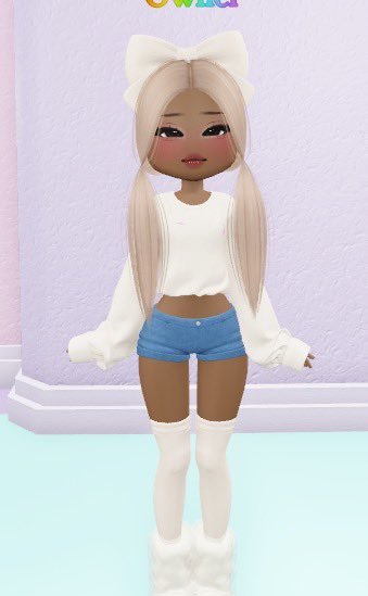 We have finally fixed the flat lighting and switched to future lighting in it girl for update 2 coming soon ☁️