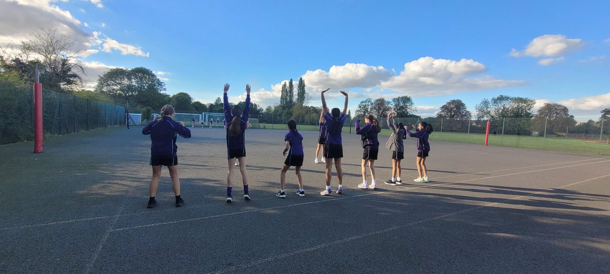 The U12 Netball Team had their first fixture this evening v <a href="/ags_pe/">Alcester Grammar Physical Education</a>! Great to see new faces taking to the court! After a tight match, AGS came away with a 7-6 win! Shout out to Saanvi who was awarded POM and Yasmin who was awarded Coaches Player Of The Match! #SGGSsport