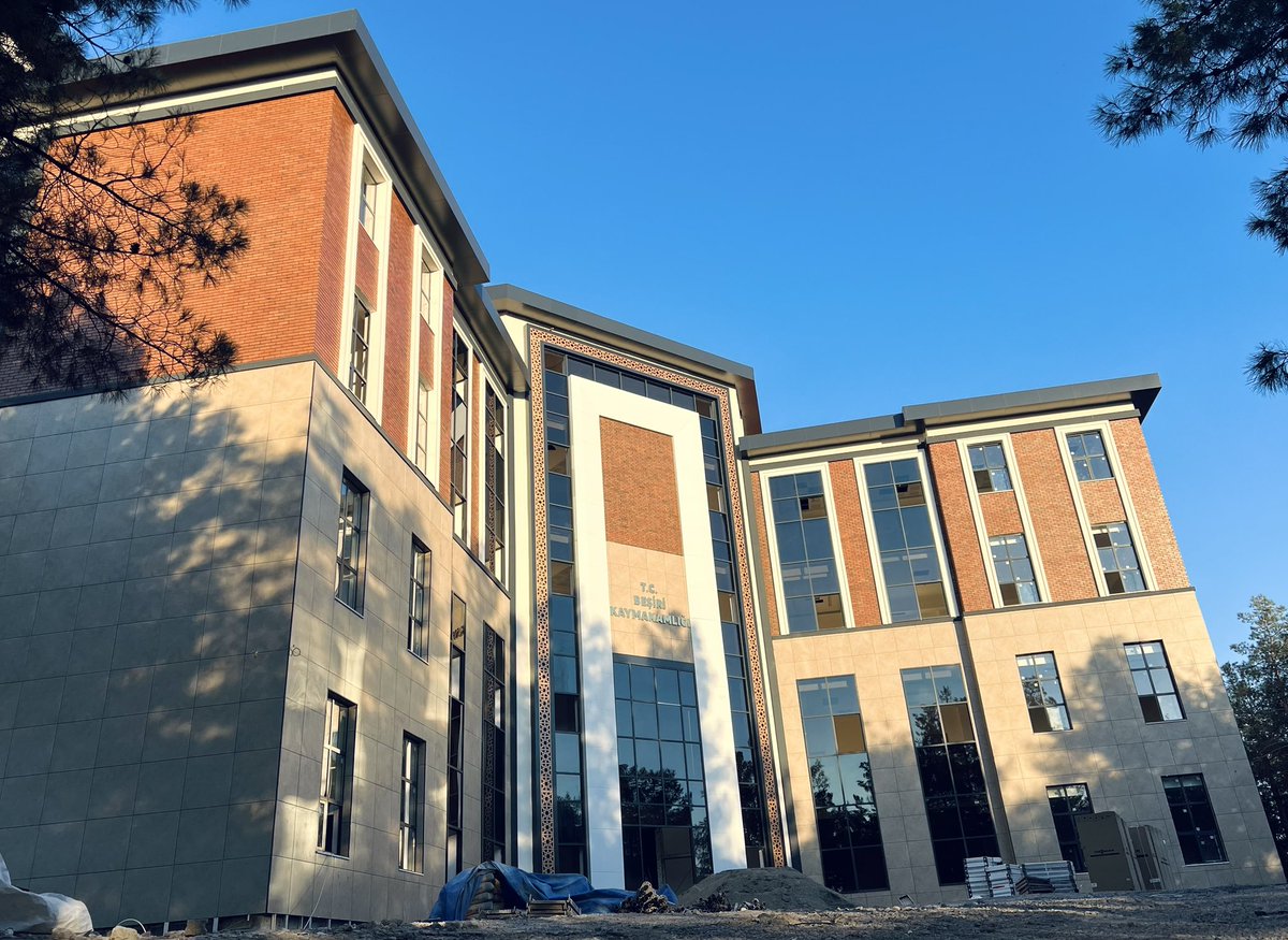 Beşiri Hükümet Konağı, sona doğru..