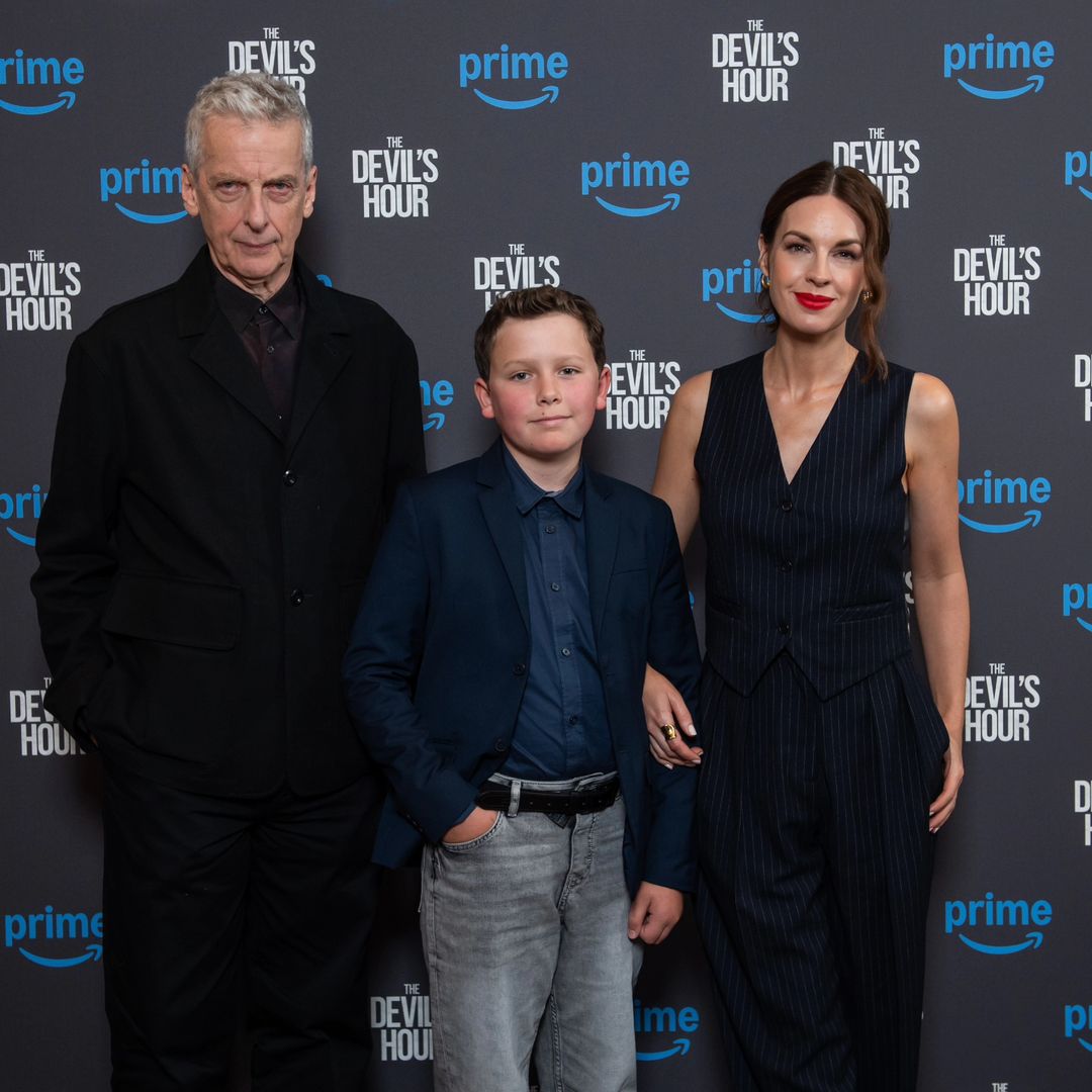 brinatello's tweet photo. From @Benjichivers' IG: "Today was the press screening day for The Devil's Hour Season 2 in central London. Just amazing to see everyone again. It was like me and Jess had never been away."
Yay! #PeterCapaldi #BenjaminChivers #JessicaRaine #SaffronHocking https://t.co/4t0QIo85yT https://t.co/u4QZF7DE0n