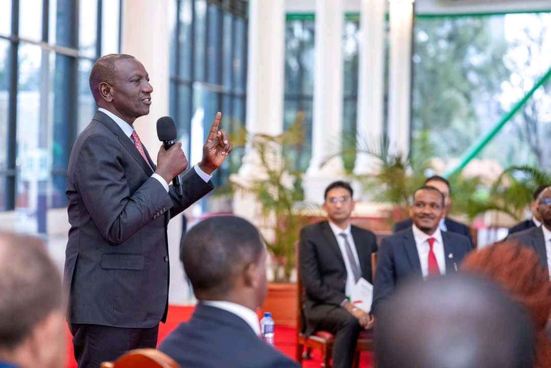 dansonmukile's tweet image. Dr. William Ruto has what it takes to transform this country, but if your head is clouded by hate and bitterness, you won't see. He took over when the inflation rate was at an all-time high of around 9%; now it's 3.6%!