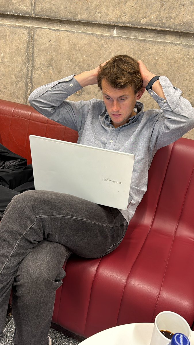 MrAbbasi (@mrfarid) on Twitter photo Om LASK - DIF inte dyker upp i menyn så finns det en lösning på det hela.
Bonus: <a href="/FabianAhlstrand/">Fabian Ahlstrand</a> glor på tredje avsnittet av Rederiet Om LASK - DIF inte dyker upp i menyn så finns det en lösning på det hela.
Bonus: <a href="/FabianAhlstrand/">Fabian Ahlstrand</a> glor på tredje avsnittet av Rederiet